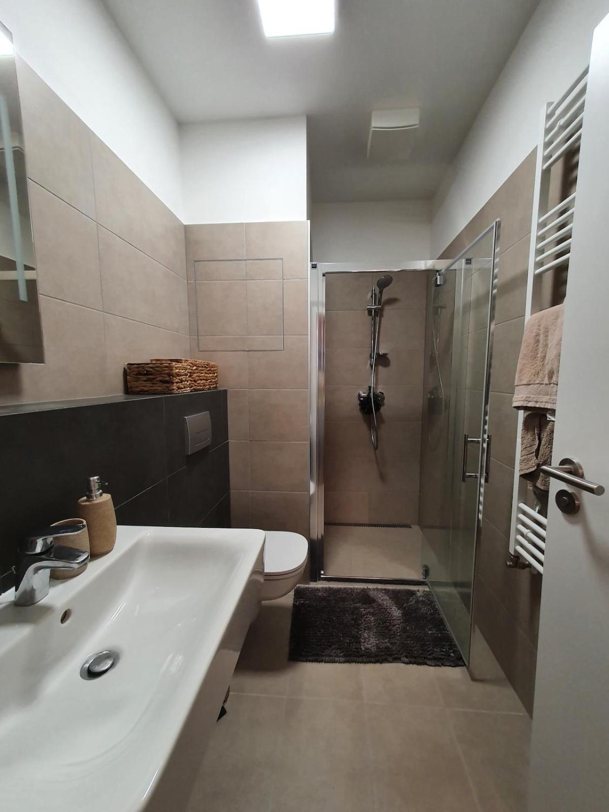 Lovely 2-bedroom In * Bratislava