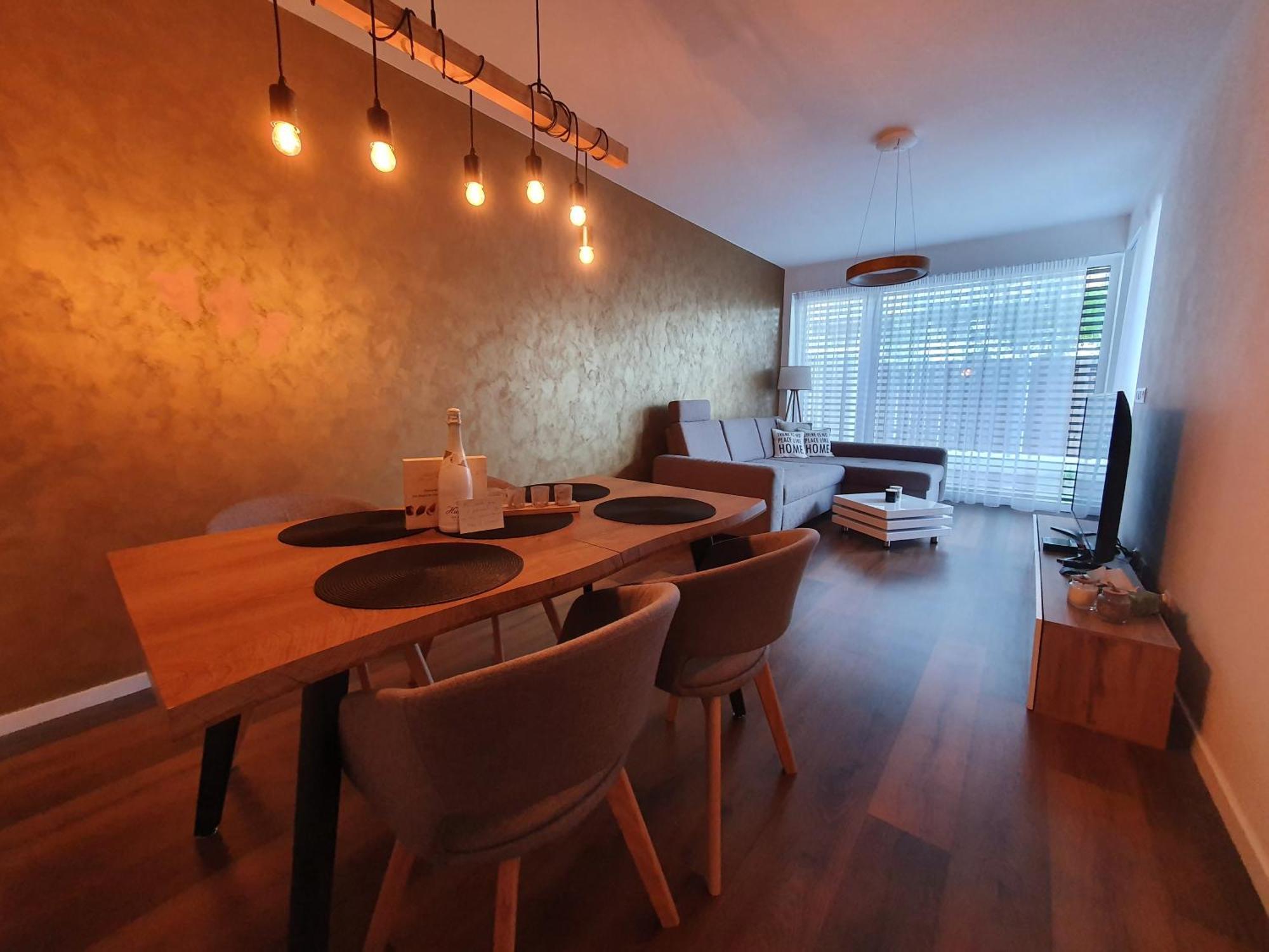 Lovely 2-bedroom In * Bratislava
